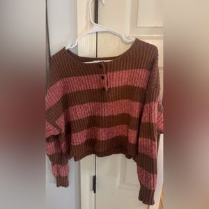 american eagle cropped sweater
